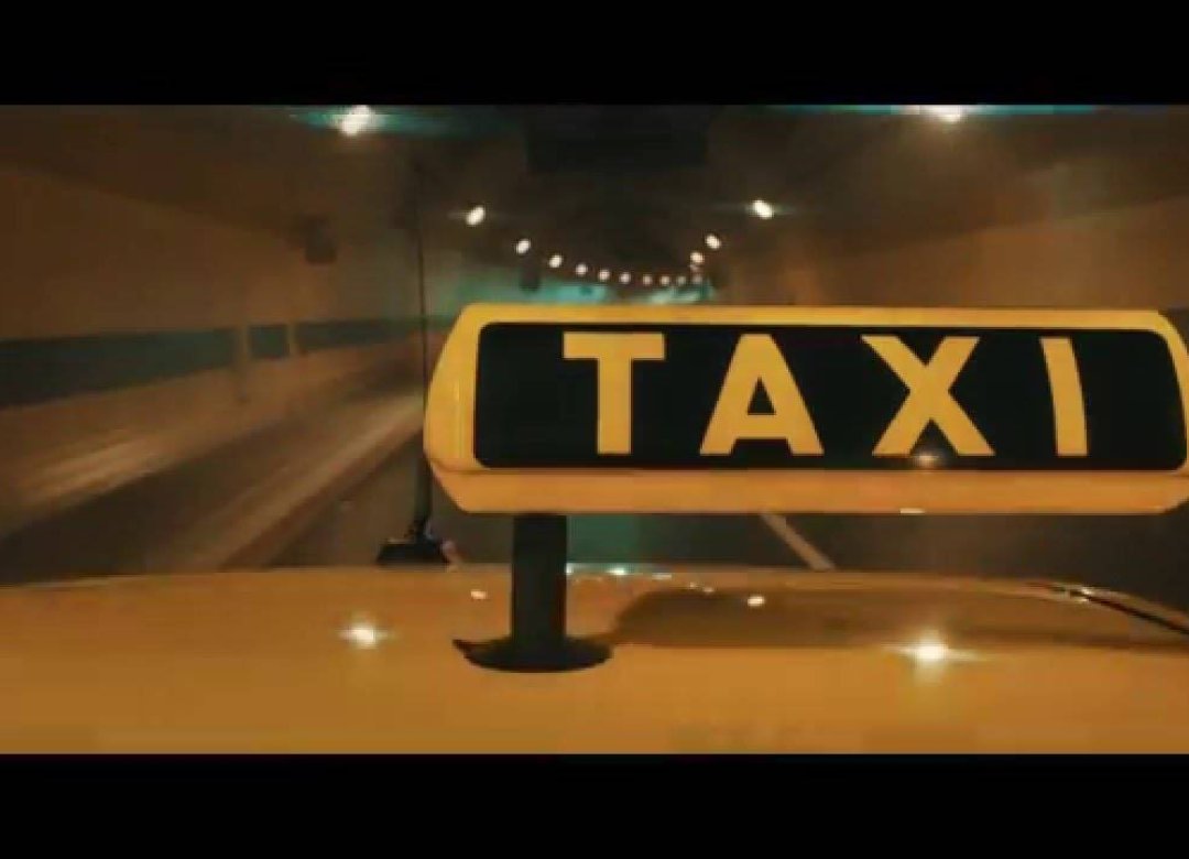 Taxi 121