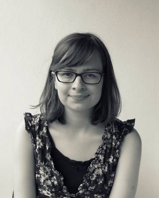 Dóra Bartal