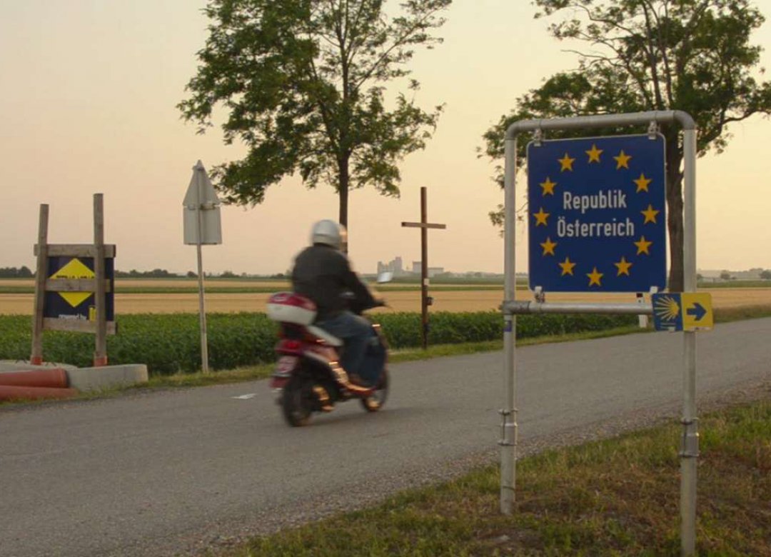 Minor Border